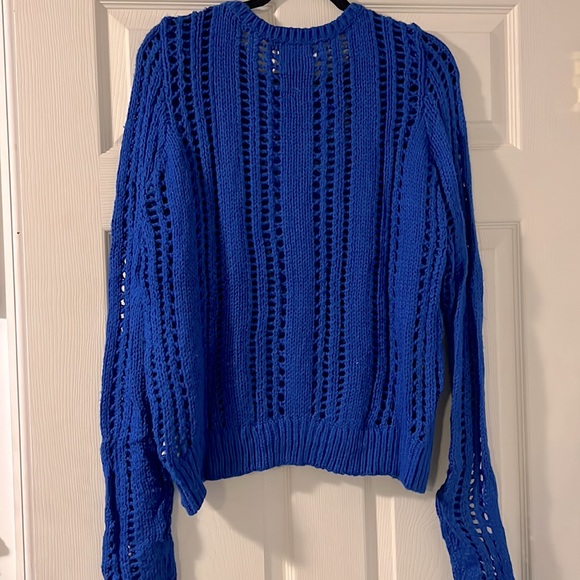 Abercrombie & Fitch Slouchy Sleeve Sweater - Picture 4 of 4